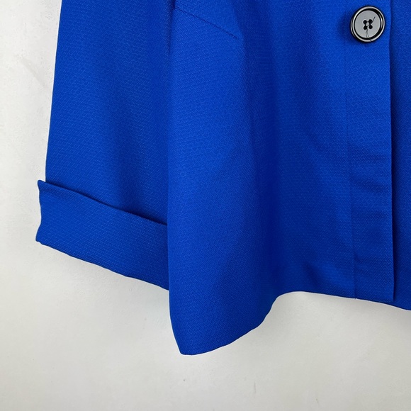 Dress Barn Woman Blue Cropped Blazer Jacket Button Front 16W Short Sleeve - Picture 3 of 11